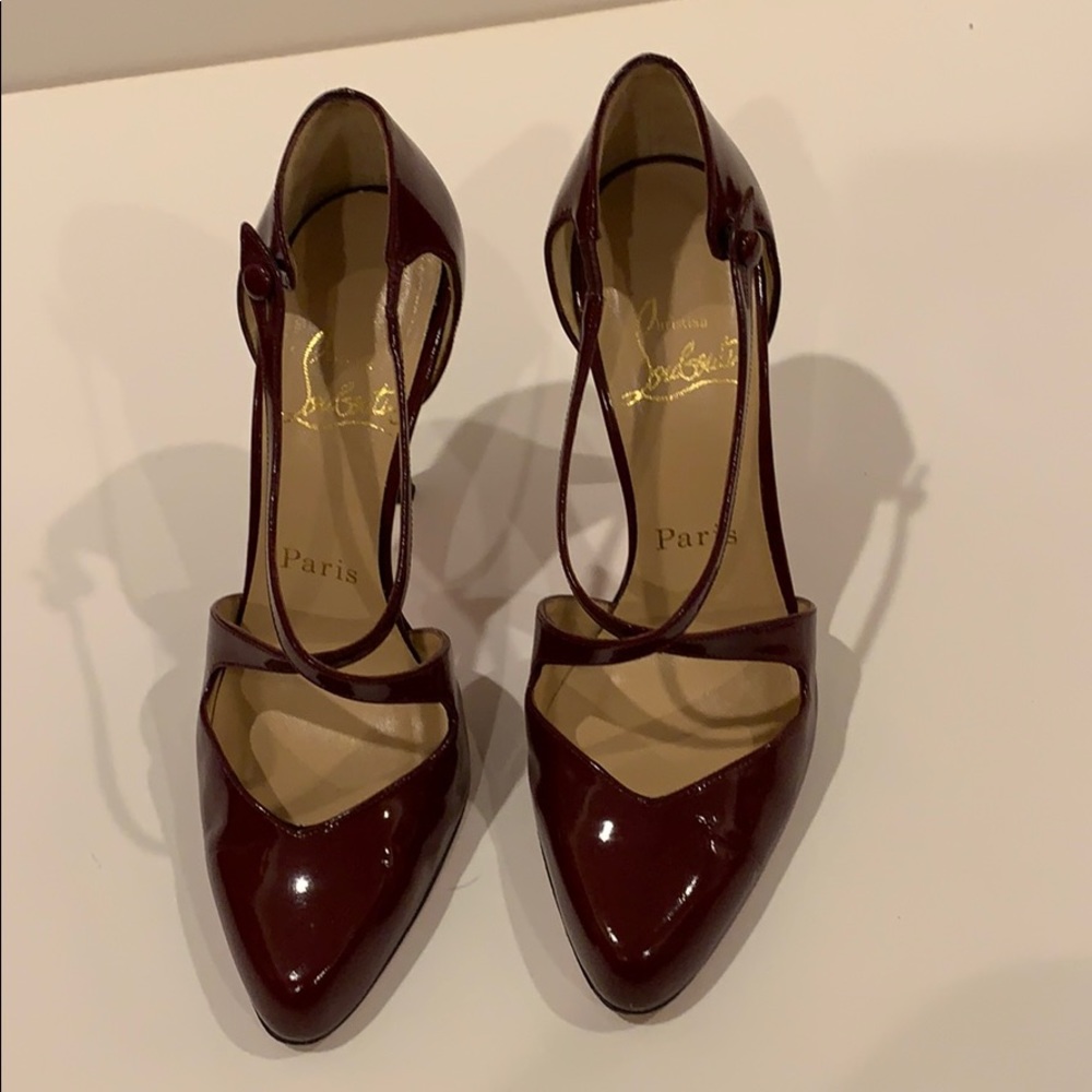 Christian Louboutin patent leather pump